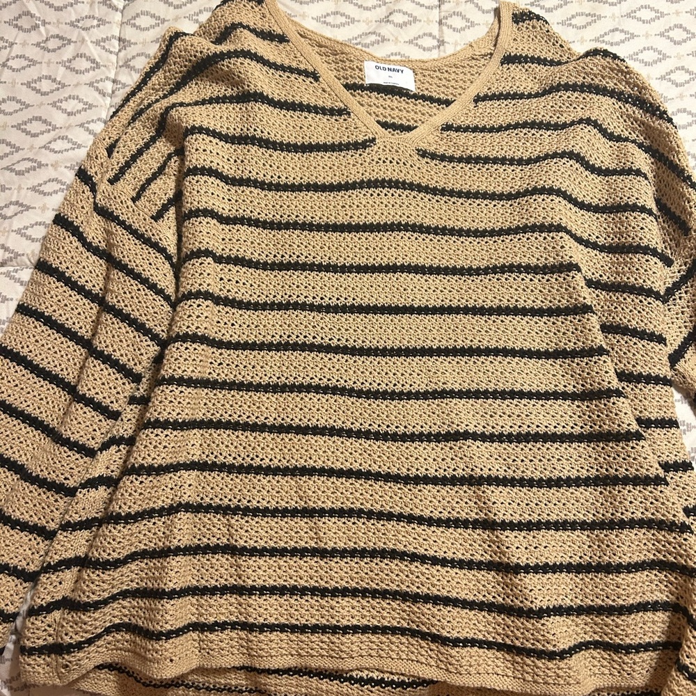 Old Navy V-Neck Sweater in Tan and Black Stripes
